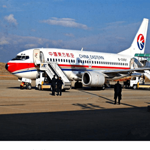 锦州空运公司航空快运业稳步发展的原因是什么？